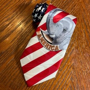 🇺🇸🐘Men’s Republican “America” Elephant Stars & Stripes Necktie! Nice!
